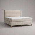 Letto continentale matrimoniale 160 x 200 cm in tessuto beige con testiera, materasso e topper