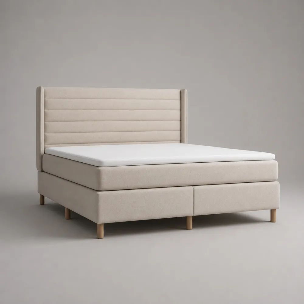 Letto continentale matrimoniale 160 x 200 cm in tessuto beige con testiera, materasso e topper